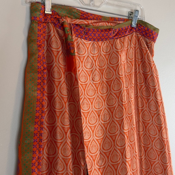 S.N.MODA Reversible 70% silk wrap skirt with tie one size - Picture 8 of 17